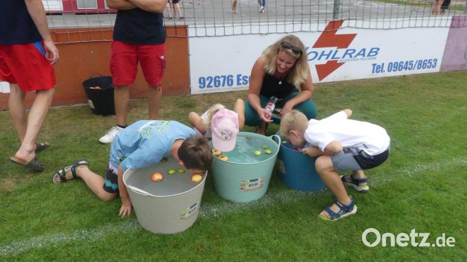 Die Kinder genießen die kreativen abwechslungsreichen Disziplinen. Bild: rn