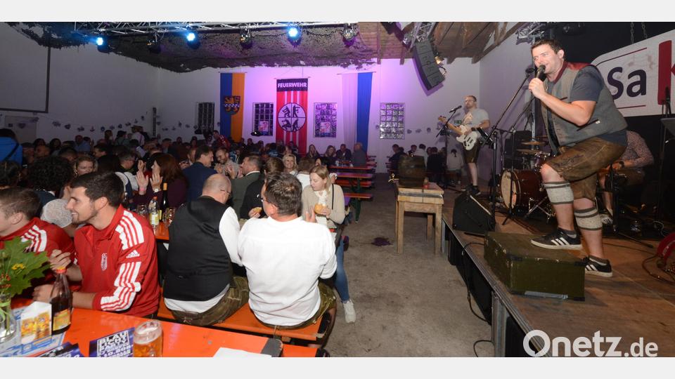 Gute Stimmung ist beim Oktoberfest der Feuerwehr Pleystein Tradition. Bild: bey