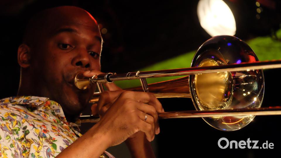 Der kubanische Posaunist Denis Cuni Rodriguez spielt mit seinem Quartett beim Weidener Jazz-Herbst 2024. Bild: lr