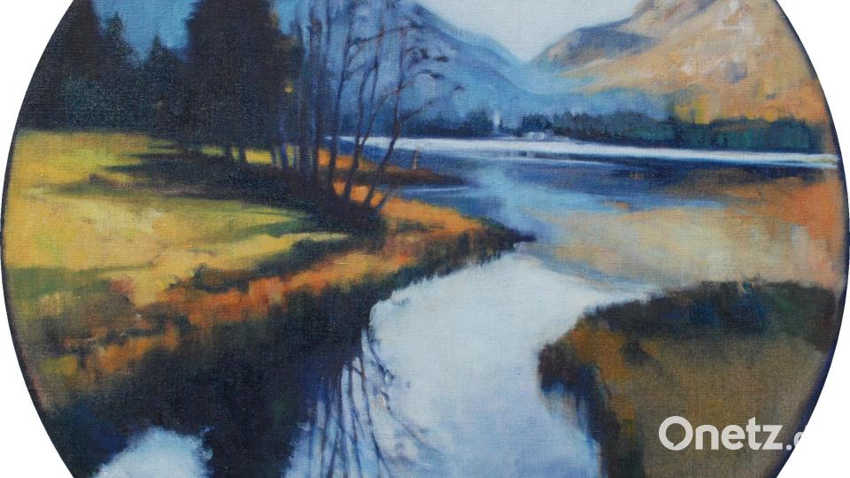 Michaela Schulte präsentiert ihr Kunstwerk &quot;Mündung&quot;. Bild: Michaela Schulte/exb