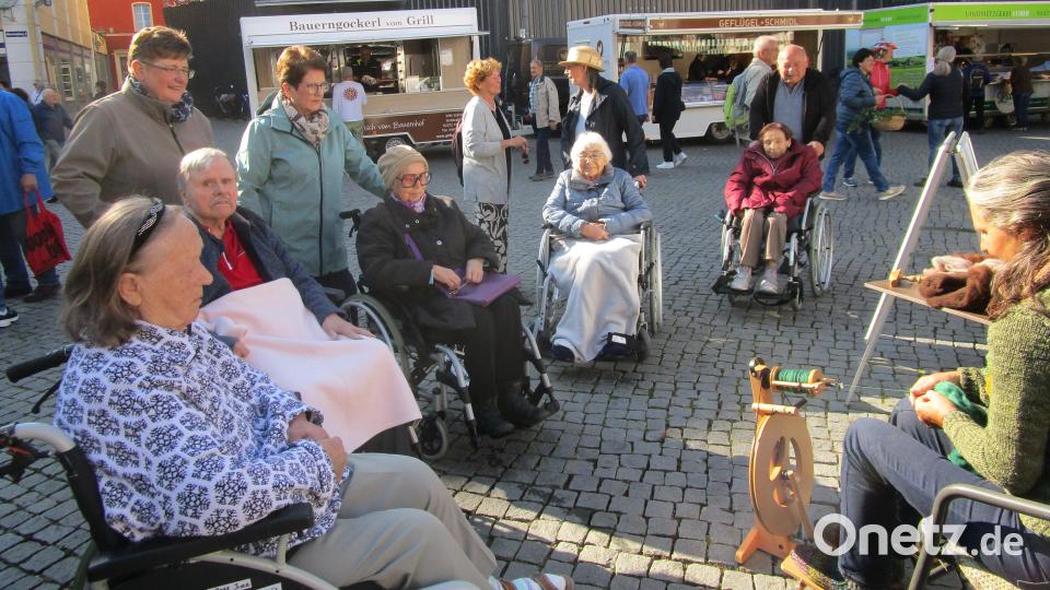 Marienheim-Senioren am Bauernmarkt. Bild: Daniela Donhauser