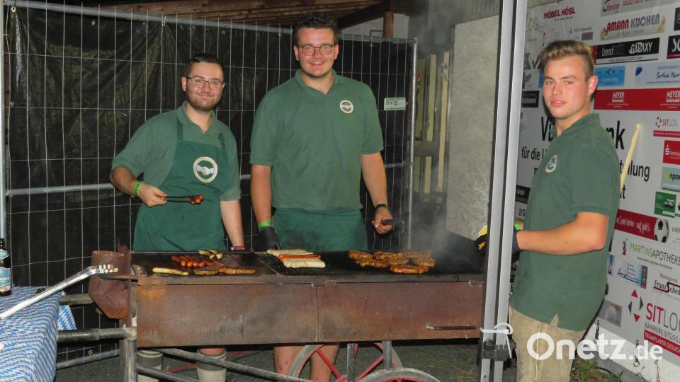Die Stimmung schlug hohe Wellen bei der &quot;Nacht der Tracht&quot; beim 75. Jubiläum des Sportverein. Bild: adj