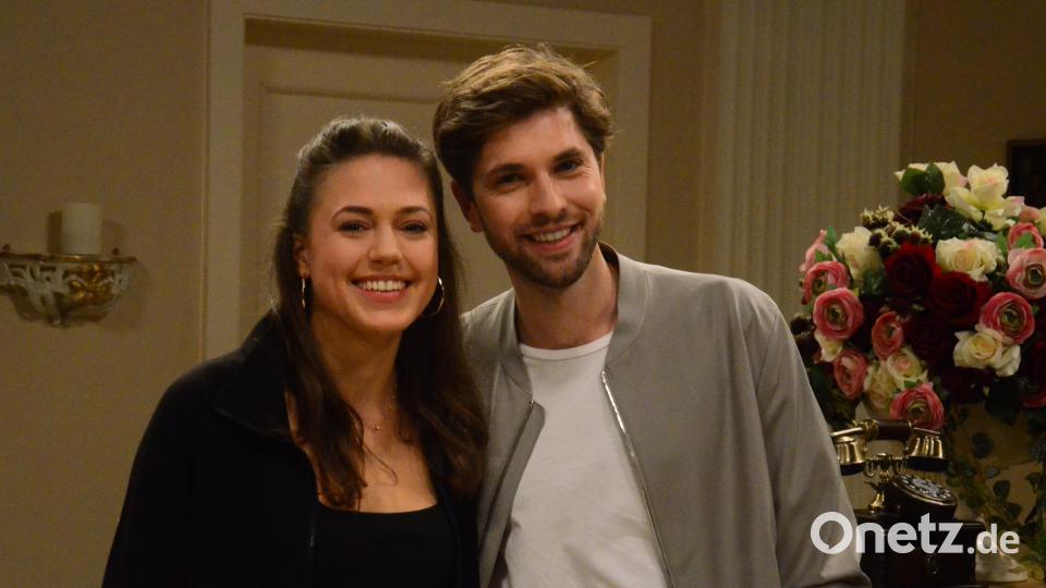 Das neue Traumpaar von &quot;Sturm der Liebe&quot;. Katharina Scheuba und Elias Reichert als Maxi Neubach und Henry Sydow. Bild: Kunz