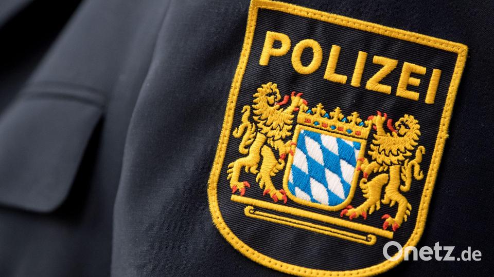 Die Polizei hat eine Plakataktion gestartet, um den flüchtigen Autofahrer zu finden. Symbolbild: Sven Hoppe/dpa