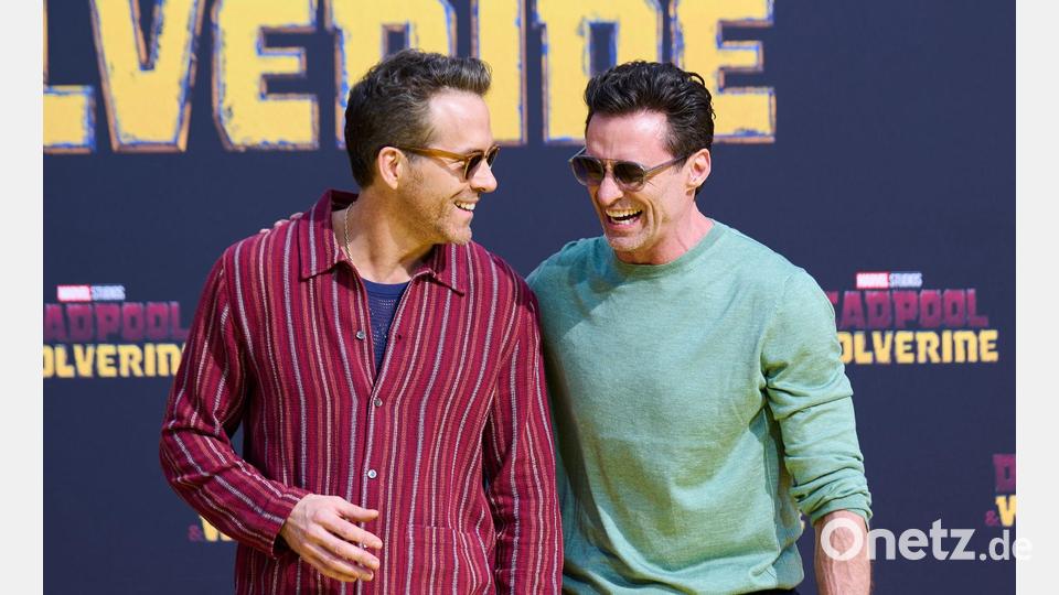 Reynolds und Jackman sind auch privat befreundet.(Archivbild) Bild: Annette Riedl/dpa