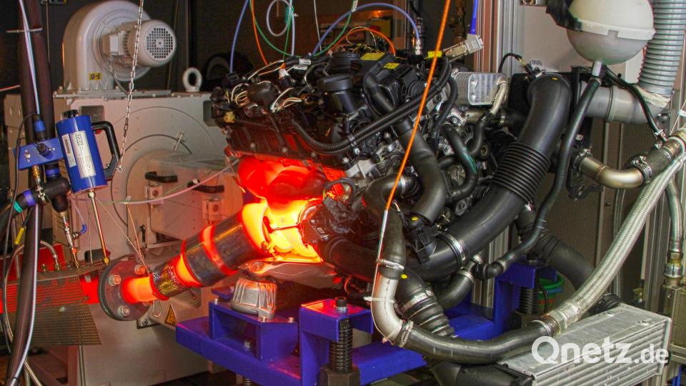 Motoren auf dem Prüfstand im Live-Betrieb. Bild: Wiesel/OTH Amberg-Weiden