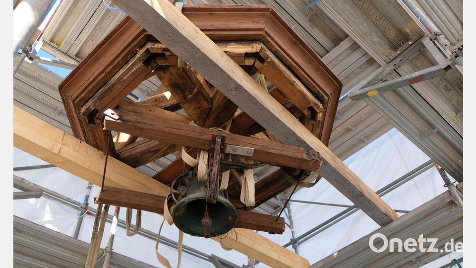 Das neu eingestimmte Glöckchen im Schlatteiner Turm wird bald seine Aufgabe wieder übernehmen können. Bild: le