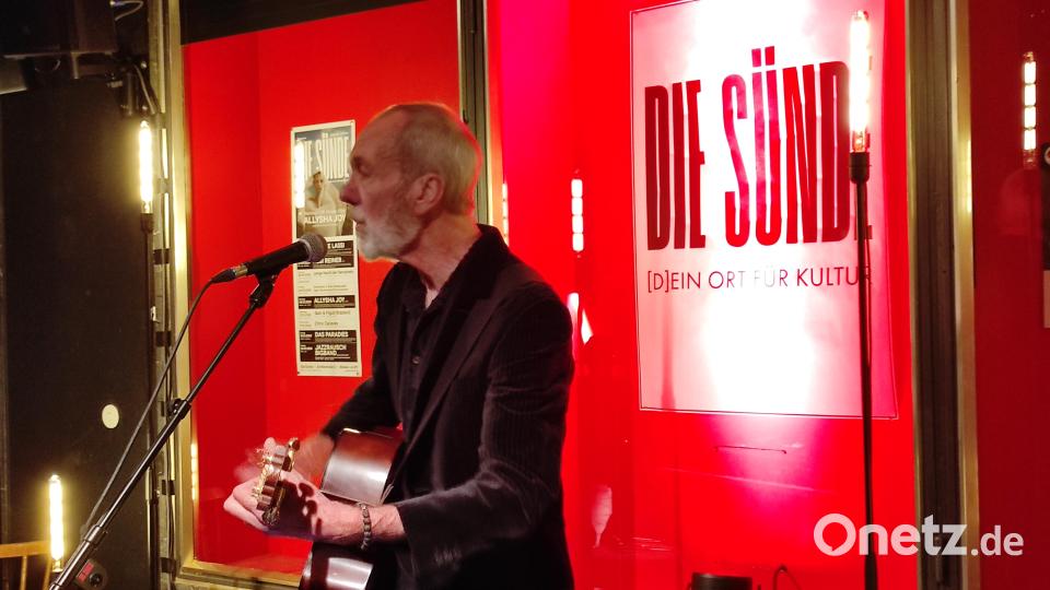Chris Cacavas in der &quot;Sünde&quot;. Bild: rg