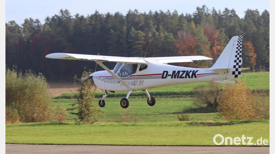 Ganz allein im Cockpit der FK-9 setzt Isabell Stiegler zu einer butterweichen Landung an. Bild: mfh
