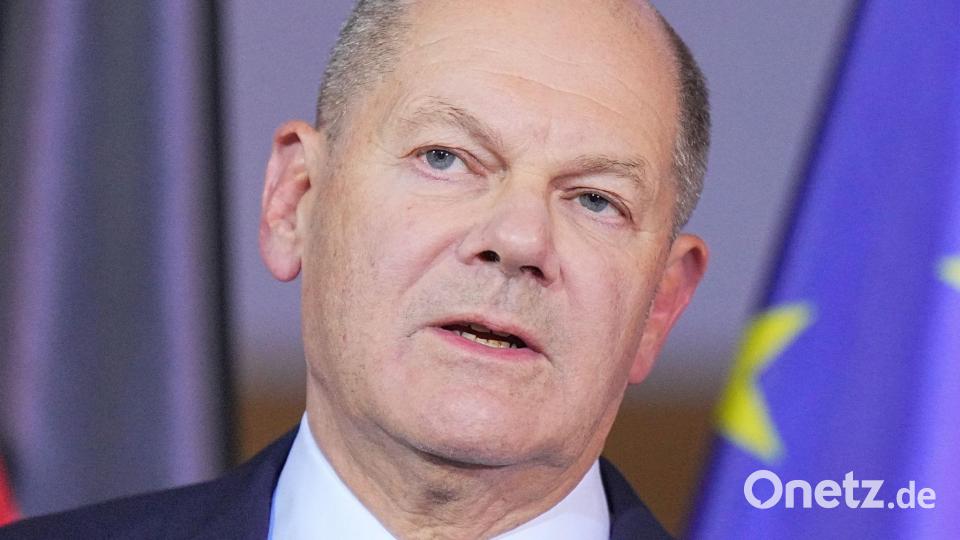 Die Unionsfraktion fordert, der Kanzler solle spätestens nächste Woche die Vertrauensfrage im Bundestag stellen. Doch Scholz bleibt bei seiner Meinung. Bild: Hannes P. Albert/dpa