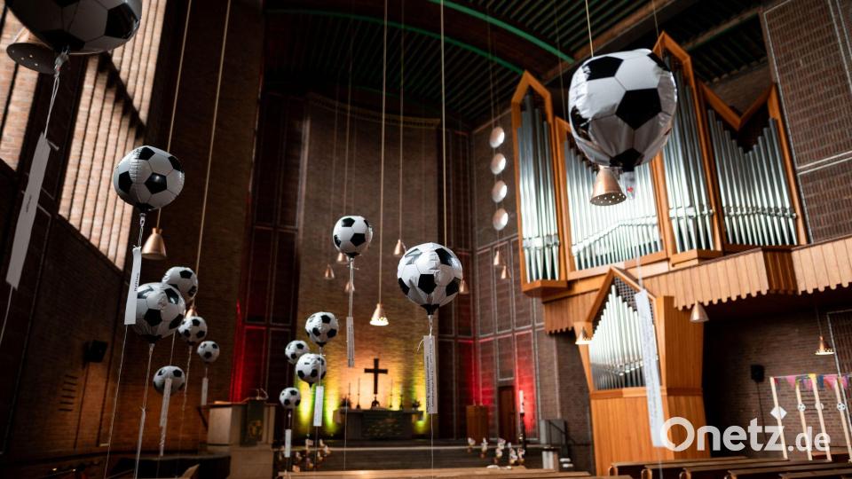 In Österreich hat ein Profi seine Karriere aus religiösen Gründen beendet. Bild: Fabian Strauch/dpa