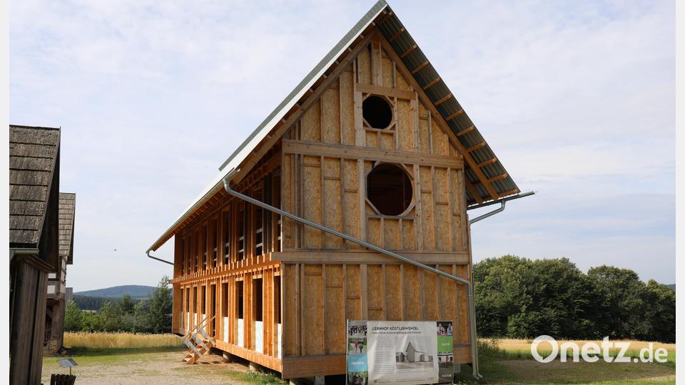 Der Lernort Köstlerwenzel im Freilandmuseum Oberpfalz bekommt neue Fenster. Archivbild: Felix Schäffer/Freilandmuseum Oberpfalz