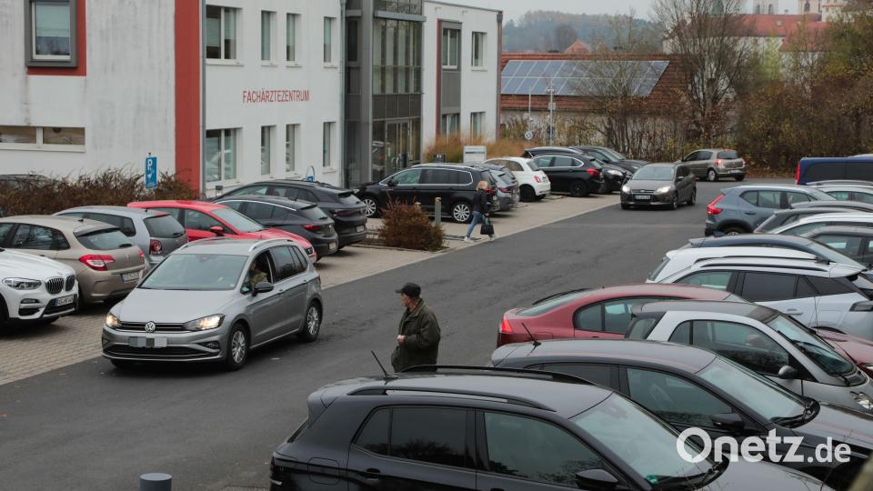 Wer einen freien Stellplatz findet, kann sich glücklich schätzen. Bild: Wolfgang Steinbacher