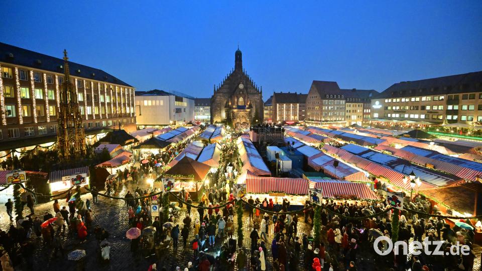 Der Nürnberger Christkindlesmarkt auf dem Hauptmarkt der Stadt. Bild: Matthias Merz/dpa