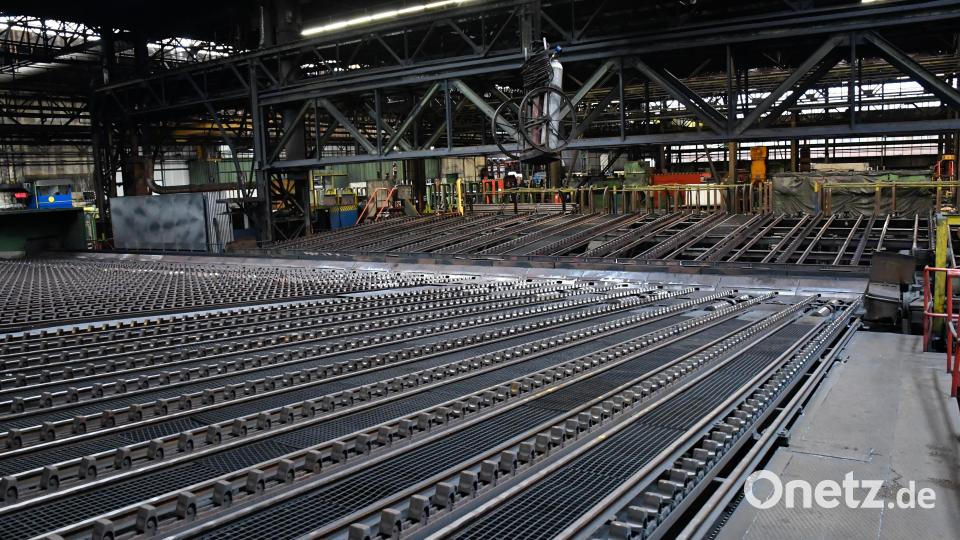 Im Rohrwerk Maxhütte soll die Produktion schon bald wieder schrittweise hochgefahren werden. Bild: Petra Hartl