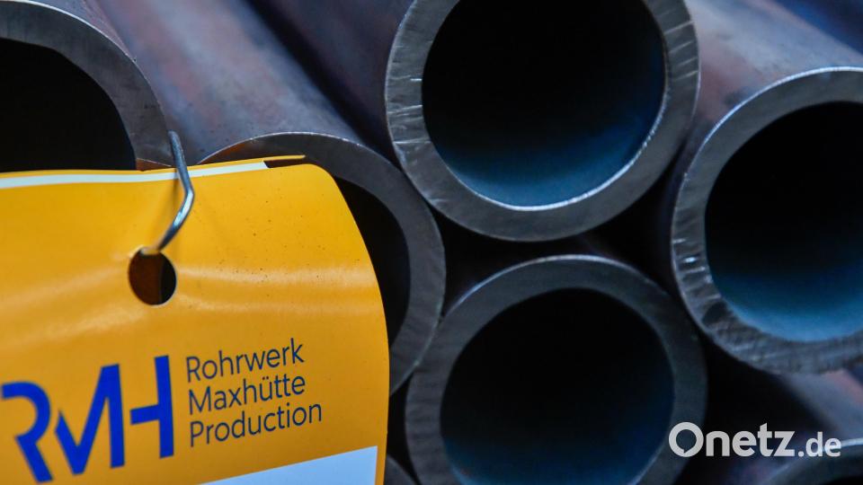 „Rohrwerk Maxhütte Production“, so lautet der neue Name des Sulzbach-Rosenberger Röhrenherstellers nach dem Kauf durch den Stahlbranchen-Experten Edwin Eichler. Ein Ausbau der Produktion sei jetzt das Gebot der Stunde. Bild: Petra Hartl