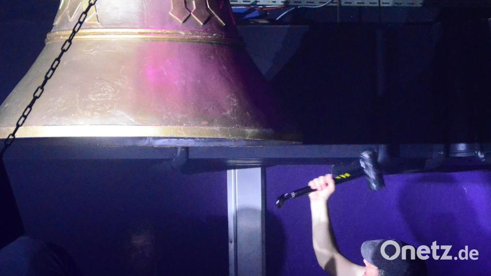Die Hells Bells hing im ersten Stock. Bild: Kunz