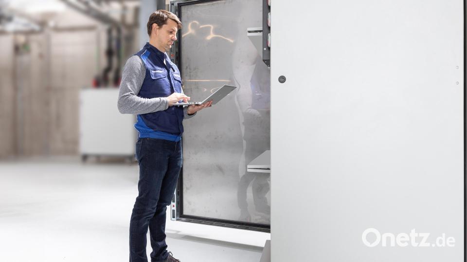 BMW nimmt das Batterietestzentrum in Wackersdorf in Betrieb. Bild: Harry Zdera/BMW
