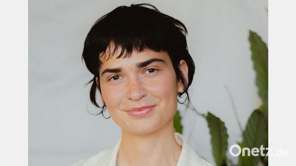 Paula Ziethmann MA, wissenschaftliche Mitarbeiterin am Center for Responsible AI Technologies (CReAITech) und Doktorandin mit Schwerpunkt Ethik der Künstlichen Intelligenz an der Universität Augsburg. Bild: Paula Ziethmann/exb