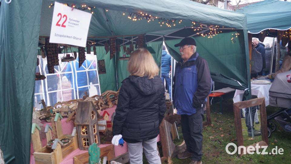 Silvest Kurzwarth hat immer wieder neue Ideen, was man alles aus Holz machen kann. Bild: slh