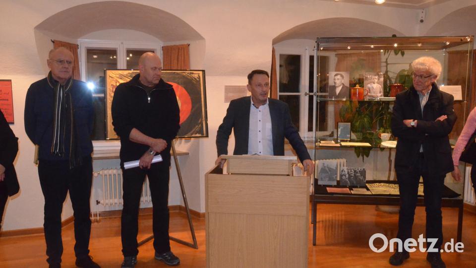Oberbürgermeister Jens Meyer sieht durchaus Parallelen zwischen den 1920er und 2020er Jahren. Bild: Kunz