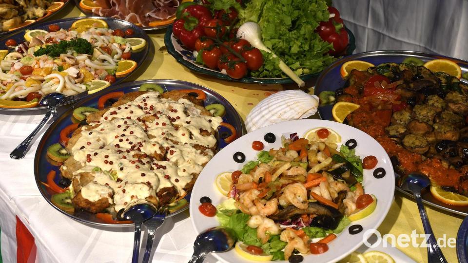 Bei der &quot;Nacht der Gastronomie&quot; am 3. Februar im ACC in Amberg wird wieder groß aufgetischt. Archivbild: Petra Hartl