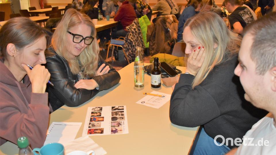 Wer steckt hinter diesen Kinderbildern? Bild: rgr