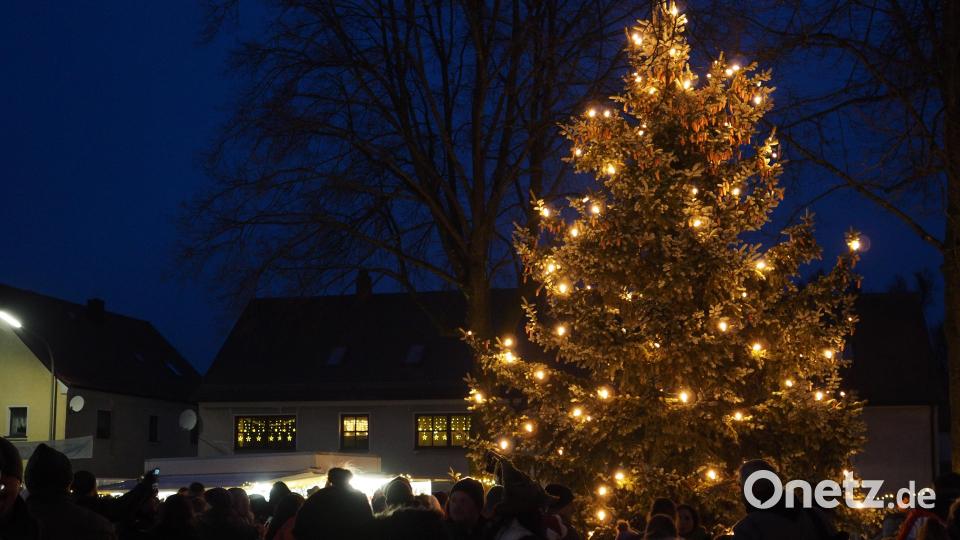 Vorweihnachtliche Stimmung beim Wildenreuther Adventszauber Archivbild: lum