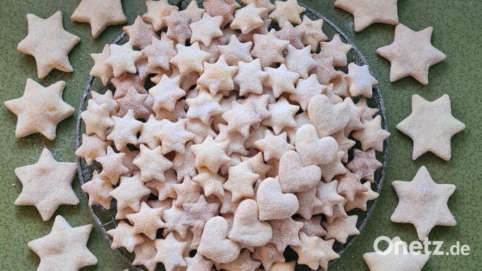 Luftige Schmandplätzchen. Bild: Birgit Nirschl/exb