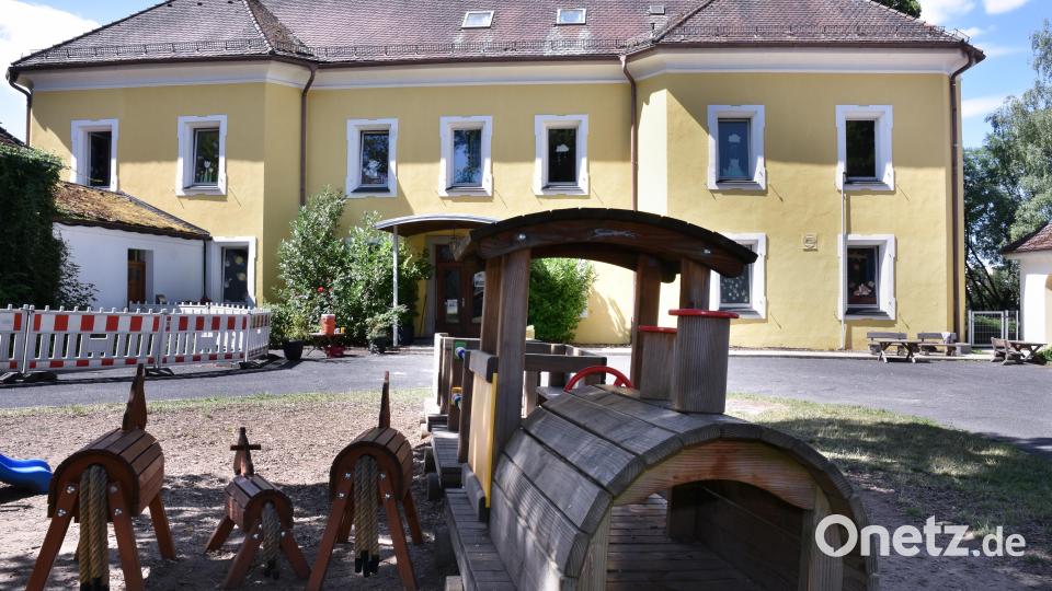 Wie lange das Schlössl noch die Kita "StadtKids" beherbergen wird, ist noch offen. Eine längere Anmietung wäre für die Stadt allerdings eine Option. Archivbild: Stephan Huber