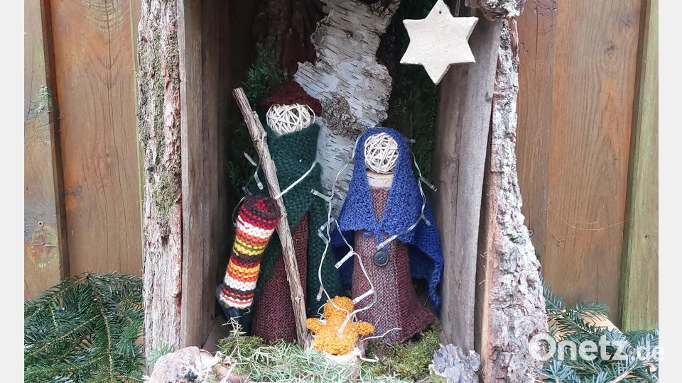 Auch eine Strickkrippe gibt es zu bestaunen. Bild: Hannelore Stielper