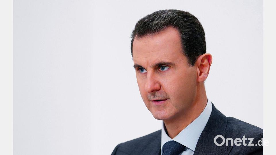 Assad verlässt Damaskus mit unbekanntem Ziel. (Archivbild) Bild: -/SANA via AP/dpa