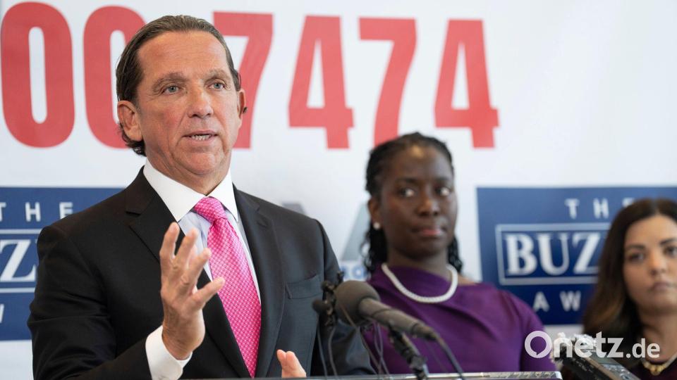 Anwalt Tony Buzbee vertritt Dutzende Männer und Frauen mit Anschuldigungen gegen Sean Diddy Combs. Archivbild: Elizabeth Conley/Houston Chronicle/AP/dpa