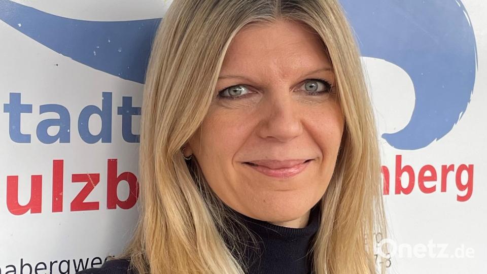 "Wir müssten eigentlich 3 Kilometer Leitungen pro Jahr erneuern, tatsächlich schaffen wir aber nur 1,2 Kilometer. Wir müssen jetzt nach und nach investieren in das, was unter der Asphaltdecke ist." (Kathrin Munker, Leiterin der Stadtwerke) Bild: Stadtwerke Sulzbach-Rosenberg