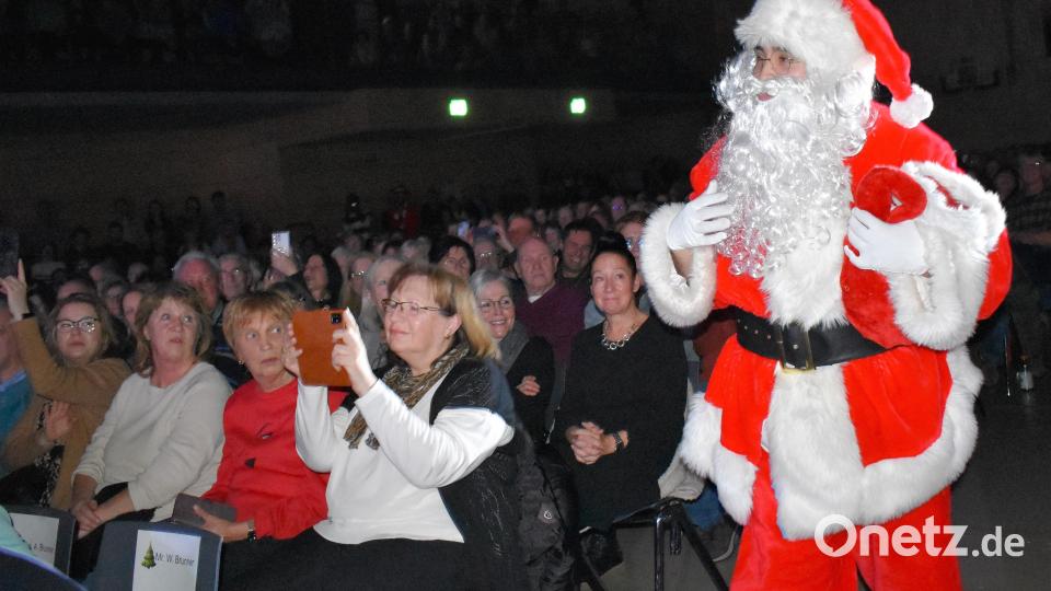 Natürlich ist auch Santa Claus hier. Bild: rgr