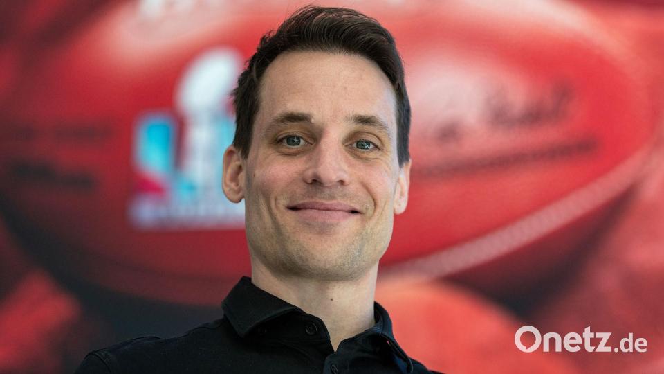 Deutschlands NFL-Chef Alexander Steinforth freut sich über den langfristigen Zuschlag für Deutschland. Bild: Maximilian Haupt/dpa