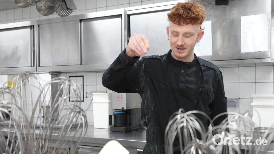 Julian Kaiser ist nicht nur bayernweit der beste Koch-Azubi, sondern auch bundesweit einer der Besten. Bild: Wolfgang Steinbacher