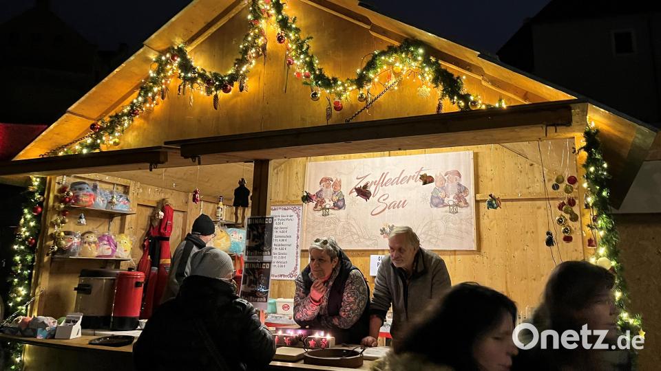 Die &quot;zerflederte Sau&quot; ist ein Unikat, das man sonst auf Weihnachtsmärkten oft vergeblich sucht. Bild: Wolfgang Steinbacher