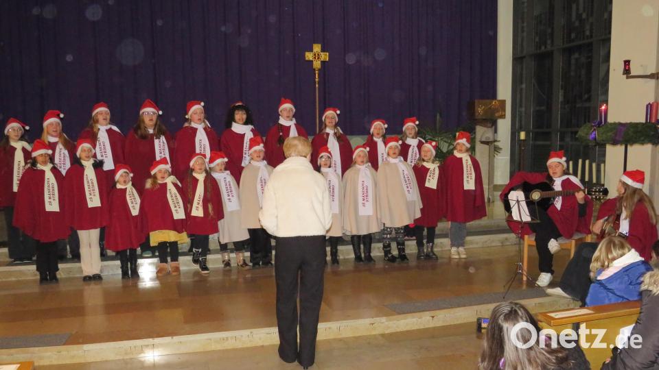 Der GS-Mánesova-Stříbro-Chor. Bild: adj