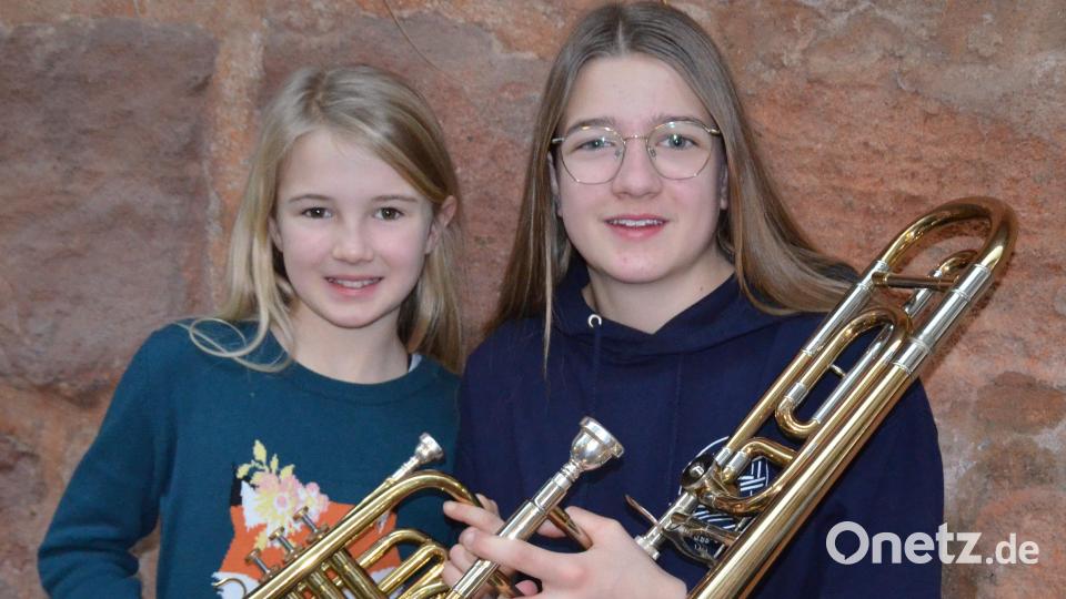 Lilly und Ronja Amann aus Thansüß sind diesen Samstag in der Michaelskirche in Weiden ebenfalls mit dabei. Bild: amü
