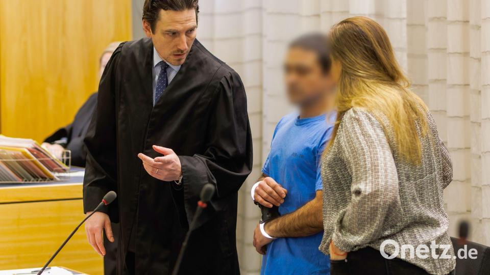 Angeklagter reagiert vor Gericht auf Vorwürfe. Bild: Philipp von Ditfurth/dpa