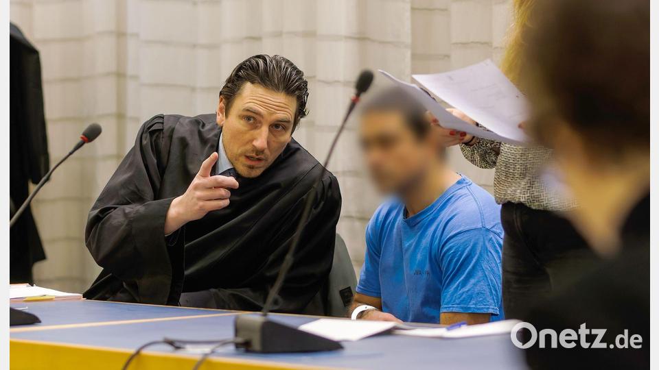 Ein 42-Jähriger steht wegen Angriffen auf Menschen vor Gericht. Bild: Philipp von Ditfurth/dpa