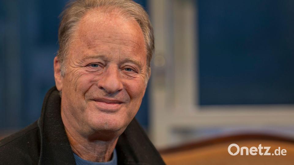 Steht seit Jahrzehnten als „Hausmeister Krause“ auf der Bühne: Tom Gerhardt (Archivbild). Bild: Peter Kneffel/dpa