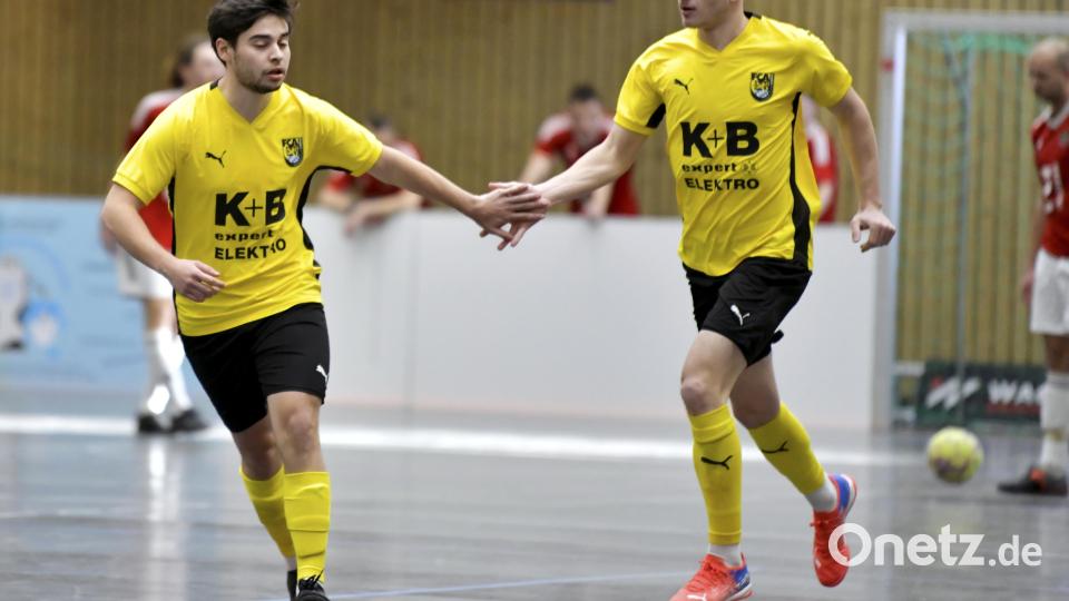 Der FC Amberg machte es im Viertelfinale gegen die DJK Ammerthal zweistellig. Bild: Hubert Ziegler