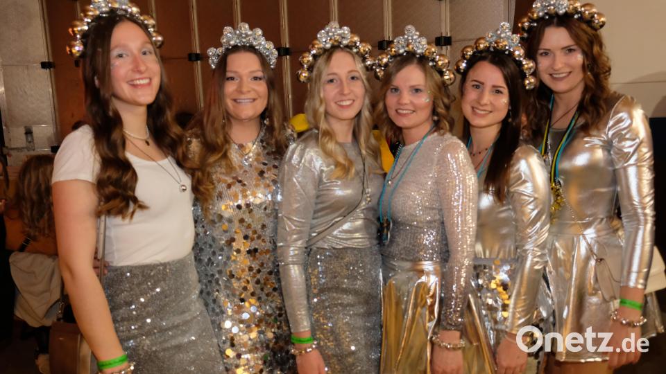 Auch die &quot;Disco-Kugeln&quot; werden zu Hinguckern. Bild: do