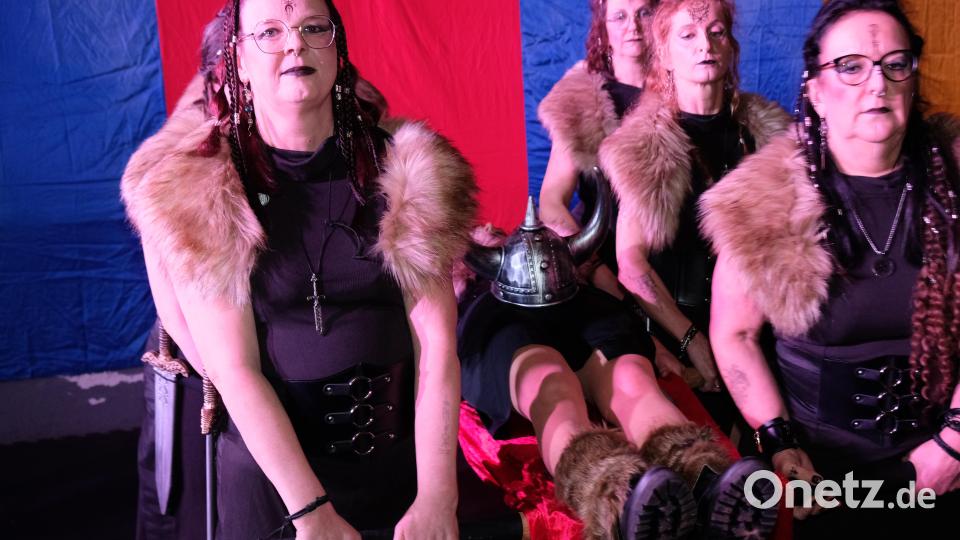 Als kraftstrotzendes und kriegerisches Wikingervolk outeten sich die Ladykracher. Bild: do