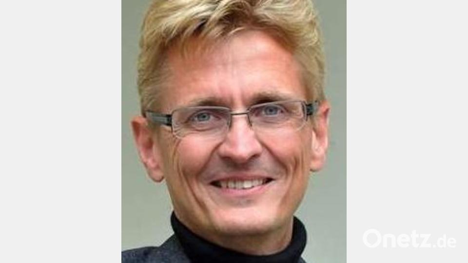 Pfarrer Dr. Christian Seidel ist mit Hubert Treml ist und Franz Schuier im November in Brand zu Gast. Bild: Hubert Treml/exb