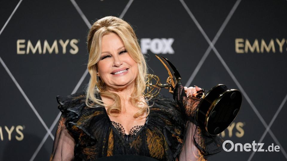 Durch die Serie „The White Lotus“ wurde Schauspielerin Jennifer Coolidge zum Kult und gewann mehrere Preise. (Archivbild) Bild: Ashley Landis/AP