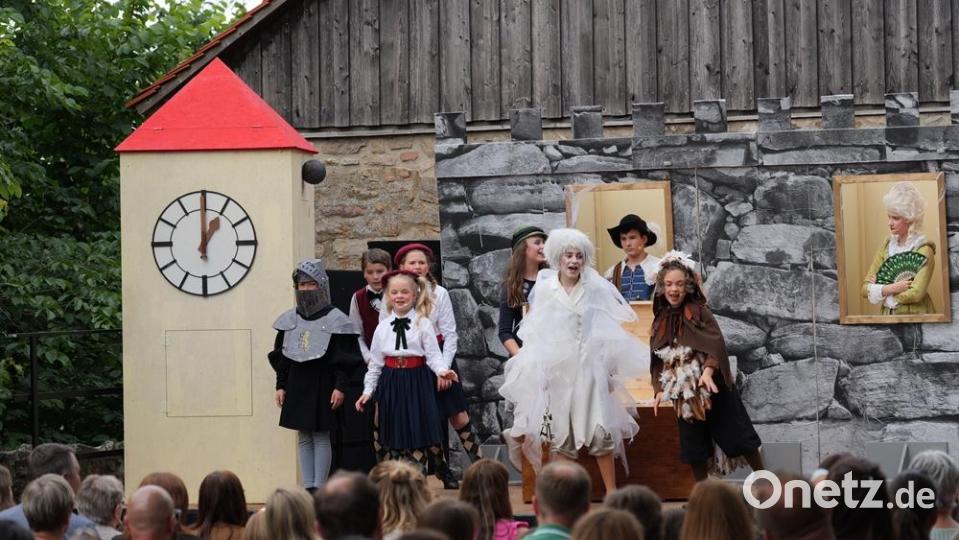 Das kleine Gespenst auf der Bühne. Bild: Florian Wein