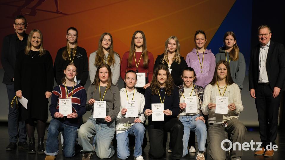 Sie waren für die Dr.-Johanna-Decker-Schulen bei der Ehrung vertreten. Bild: gsp